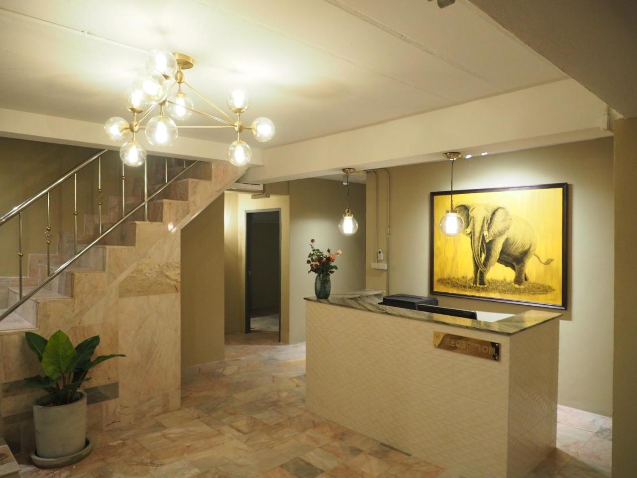 Warila Hotel Samut Prakan Exterior foto